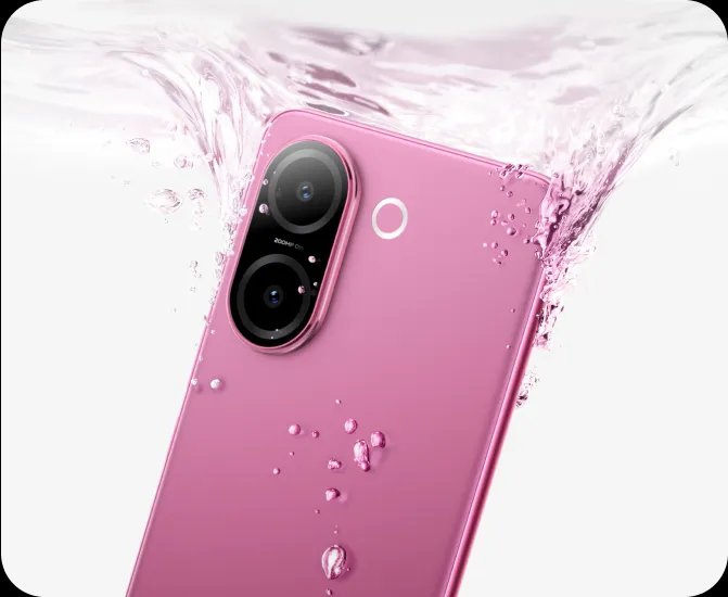 vivo v60e with ip68 and ip69 waterproof protection.png